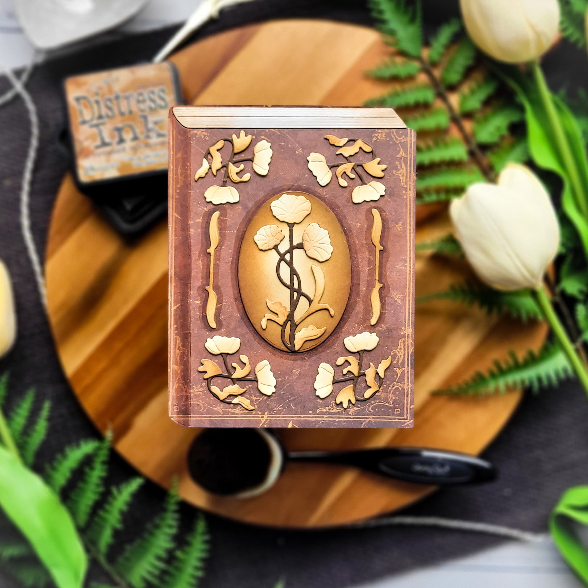 قوالب قطع معدنية بتصميمات كتب  - مراجعة Candle Making Books For Beginners وسعره