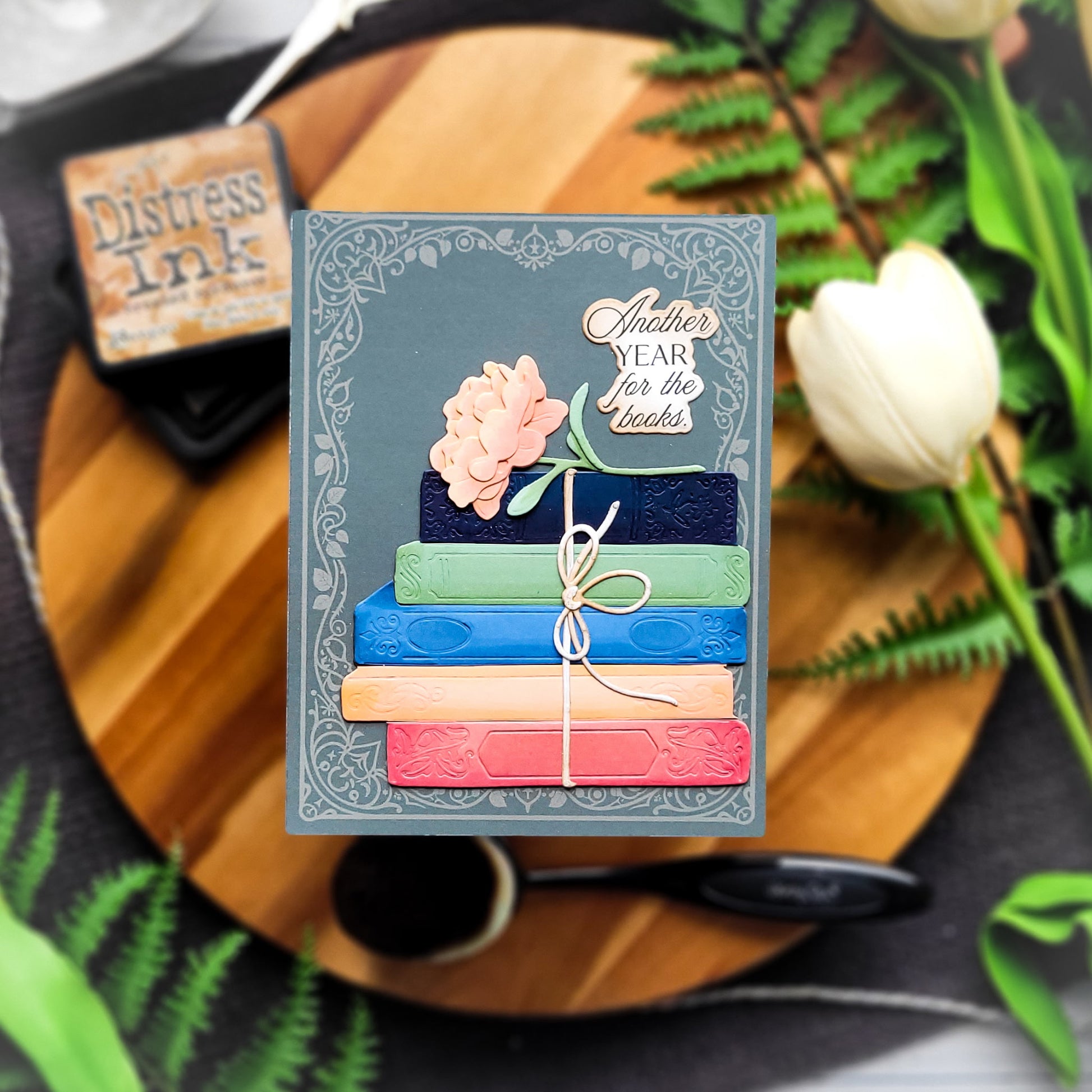 قوالب قطع معدنية بتصميمات كتب  - مراجعة Candle Making Books For Beginners وسعره